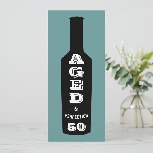 50e verjaardag Uitnodiging Wijn verouderd tot perf (Staand voorkant)