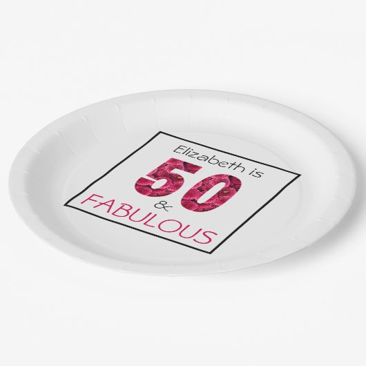 50e verjaardag vijftig en verbluffend roze bloemen papieren bordje (Gekanteld)