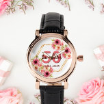 50e verjaardag wit roze floraal goud geometrisch horloge<br><div class="desc">Een trendy horloge voor een 50e verjaardagscadeau. Met een vals goud hexagon geometrisch vormig lijst. Verkleurd met waterkleurige dahlia-bloemen in roze,  crème en koraal. Witte achtergrond. Sjablonen voor een naam,  leeftijd 50 en een datum. Geboortedatum of -datum van de partij. Bourgogne en koraalkleurige letters.</div>