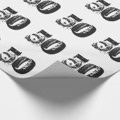 50e verjaardag, zwarte, blauwe tekst op wit. cadeaupapier (Hoek)