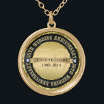 50e weddenschap Jubileum metaal goud & zwart 2 Goud Vergulden Ketting<br><div class="desc">Elegant 50e trouwdag herdenkingsfeest ketting met aanpasbare tekst. Metallic goud en zwart. Witte diamanten accenten.</div>