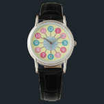 50s Retro Atomic Starburst Mideeuw Modern Horloge<br><div class="desc">Dit minimalistische horlogeontwerp is geïnspireerd op retro atoomklokken uit de jaren vijftig. De witte cijfers zijn in cirkels van verschillende tinten roze en blauw. Ze spinnen naar buiten vanuit een rond centrum in een grijs-blauwe tint die de seconden/minuten telt. Het is een eenvoudig, gedurfd modern design uit de mideeuw. Het...</div>