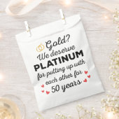50ste bruiloft Jubileum I - Gold Funny Couple Bedankzakje (Geknipt)