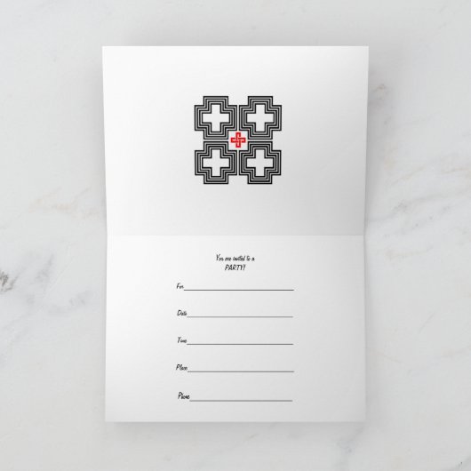 50ste feestuitnodiging met een juichende menigte (Binnen)