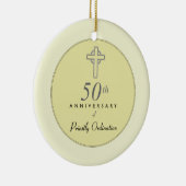 50ste Jubileum van de priester met ingegraveerd kr Keramisch Ornament (Rechts)
