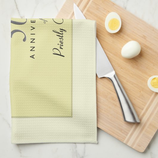 50ste Jubileum van de priester met ingegraveerd kr Theedoek (Quarter Fold)