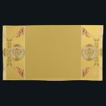 50ste of 1ste Jubileum Kussensloop<br><div class="desc">Op zoek naar de juiste 50ste of 1ste huwelijksverjaardag kussenslopen? Dan is misschien een mooie,  goudkleurige oker,   herhaling en edelsteenafbeelding precies het ding om ze ALLEBEI te geven!</div>