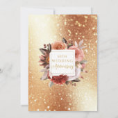 50ste trouwjubileum, goud en bordeauxrode bloemen kaart (Achterkant)