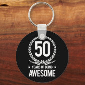 50ste verjaardag (50 jaar geweldig zijn) sleutelhanger (Voorkant)