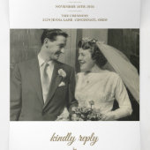 50ste verjaardag Hart Confetti Huwelijksfoto Drieluik Uitnodiging (Binnenkant midden)