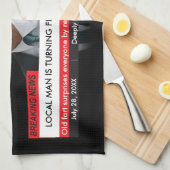 50ste Verjaardag Mannen Grappige TV Nieuws 40ste 6 Theedoek (Quarter Fold)