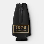 50th Birthday 1976 Name Legend Chic Black Gold Flesjeskoeler (Achterkant)