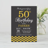 50th Birthday Invitation Black and Yellow Chevron Kaart (Staand voorkant)