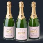 50th Birthday Name 1972 Pink Grey Elegant Chic Sparkling Wijnetiket<br><div class="desc">Een gepersonaliseerd elegant mousserend wijnetiket dat gemakkelijk is aan te passen voor die speciale gelegenheid.</div>