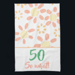 50th Birthday Oranje Funny Waterverf Flower Theedoek<br><div class="desc">50e verjaardag Oranje Funny Waterverf Bloem keukenhanddoek. Deze mooie keukenhanddoek met bloemen met een eenvoudige waterverf in oranje en roze kleuren en een motivatie en positieve 50 Dus welke tekst. Geweldig cadeau voor iemand, vooral een vrouw die haar vijftig jaar viert. Voor iemand met een gevoel van humor. U kunt...</div>