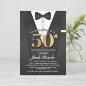 50th Birthday Spy Suit Black stropdas Gold Invitat Kaart (Staand voorkant)