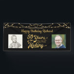 50th Birthday Zwart Goud String Lights Foto's Spandoek<br><div class="desc">Show Vier een 50ste verjaardag met dit zwarte en gouden feestbanner bord met snaarlampen met een retro typografie titelontwerp van 50 JAAR IN DE MAAK dat hun geboortejaar als onderdeel van het ontwerp, 2 foto's (leuk om Toen en Nu foto's op te nemen) en uw gepersonaliseerde aangepaste bericht (de voorbeeldfoto's...</div>