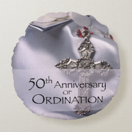 50th Custom Name Ordination Jubileum Chalice Rond Kussen