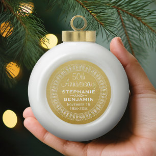 50th Wedding Jubileum Gepersonaliseerd goud Keramische Bal Ornament