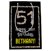 51e verjaardag: Floral Flowers Number, Custom Name Medium Cadeauzakje (Voorkant)