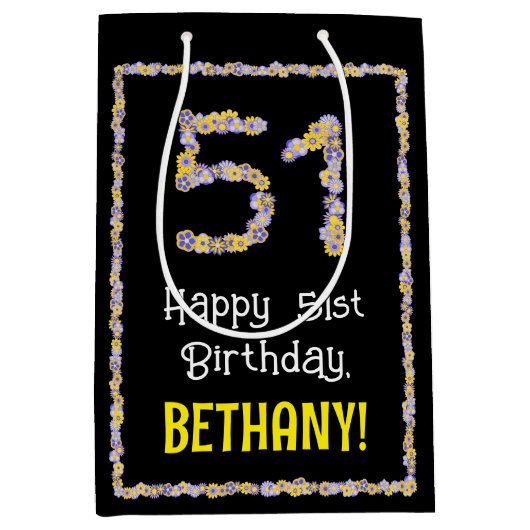 51e verjaardag: Floral Flowers Number, Custom Name Medium Cadeauzakje (Voorkant)