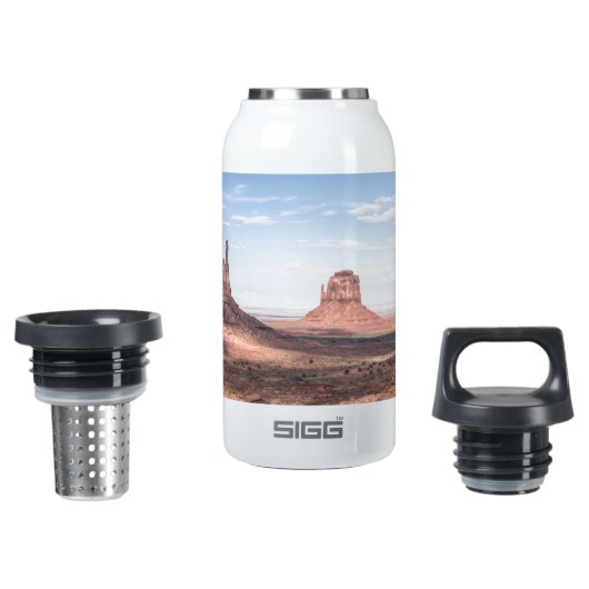 5262fad1a8d52.jpg geïsoleerde waterfles (Geopend)