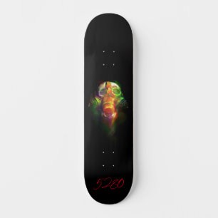 5280 schedel en gasmasker persoonlijk skateboard