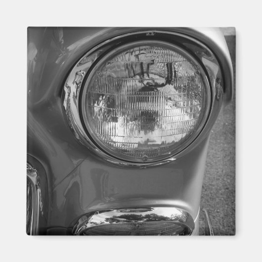55 Chevy Headlight Grayscale Magneet (Voorkant)