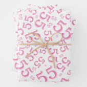 55e Birthday roze/White Random Number Pattern 55 Inpakpapier Vel (In situ)