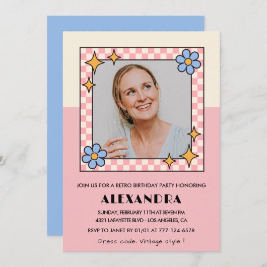55e verjaardag uitnodiging Retro Groovy Pink Flowe (Voorkant / Achterkant)