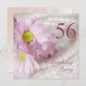 56e uitnodiging van de Birthday party met daisies (Voorkant / Achterkant)