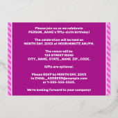 56e verjaardag — Vet, vuurtje, roze band # 56 Folie Uitnodiging (Achterkant)