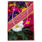 57e bruiloft Jubileum Kleurrijke Polyanthus Medium Cadeauzakje (Voorkant)
