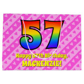57e verjaardag: roze strips & harten, regenboognr. groot cadeauzakje (Achterkant)