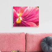 5880-Red Pansy Canvas Afdruk (Insitu (Woonkamer))