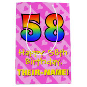 58e verjaardag: vuurroze hartstrepen; regenboog 58 medium cadeauzakje (Voorkant)
