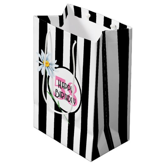 58e verjaardag Zwart en wit gestreept Medium Cadeauzakje (Voorkant Gekanteld)
