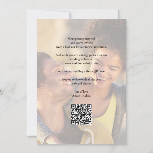 5 Foto Collage Trouwdag Gouden Script QR Code Save The Date (Achterkant)