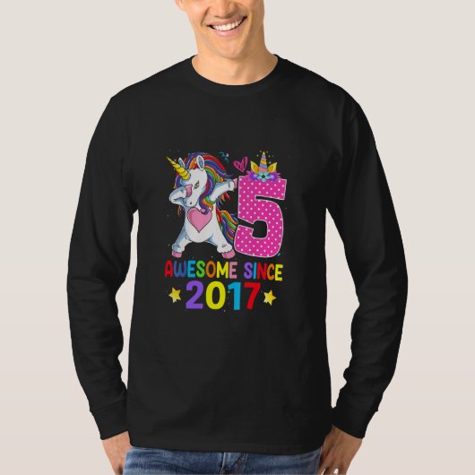 5 Geweldige sinds 2017 Dabbing Unicorn 5th Birthda T-shirt (Voorkant)