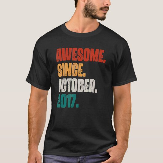 5 jaar oud Geweldige sinds oktober 2017 5e geboort T-shirt (Voorkant)