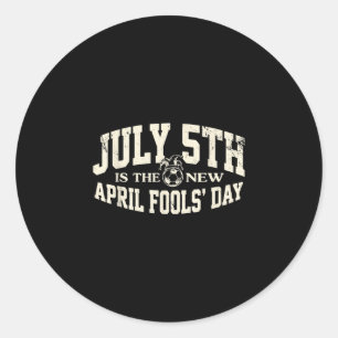 5 juli is de nieuwe 1 april grap - voetbal meme ronde sticker