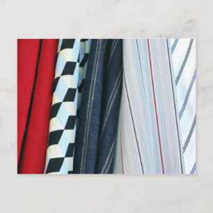 5 weefsels met geometrische patronen briefkaart