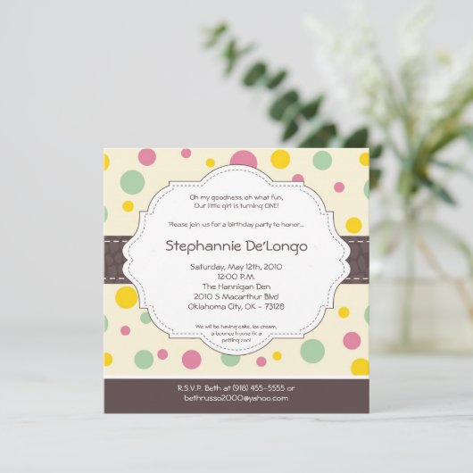 5 x 5 Girl Pink Polkadot Poke Birthday Uitnodiging (Staand voorkant)