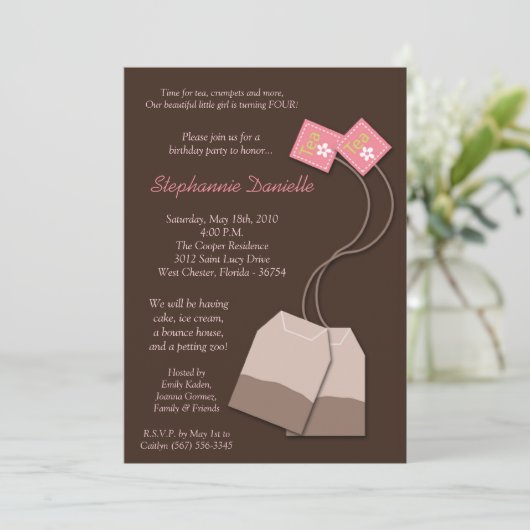 5 x 7 Bruin Tea Bag Tea Party Birthday Uitnodiging (Staand voorkant)