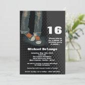 5 x 7 Grunge Sneakers 61 Birthday Invitation Kaart (Staand voorkant)