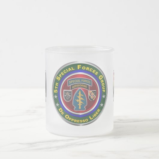5e groep speciale strijdkrachten in de lucht  matglas koffiemok (Center)