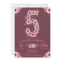 5e grote verjaardag Girl Pink Flowers Green Foliag