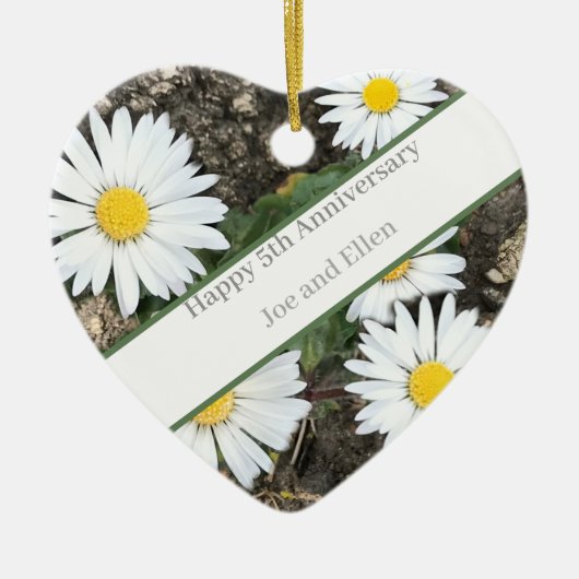 5e Jubileum, Hout en Daisies bewerkbaar Keramisch Ornament (Voorkant)