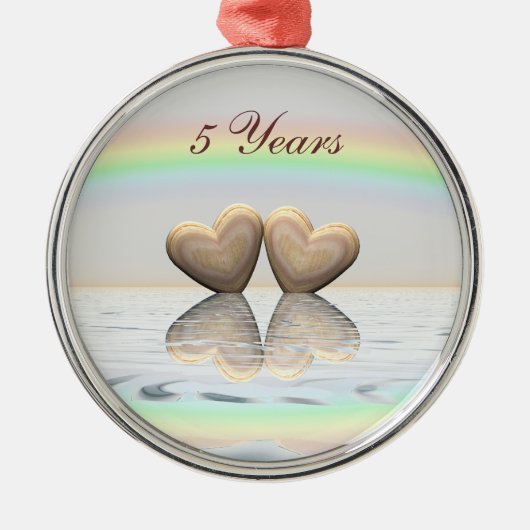 5e Jubileum Wooden Hearts Metalen Ornament (Voorkant)
