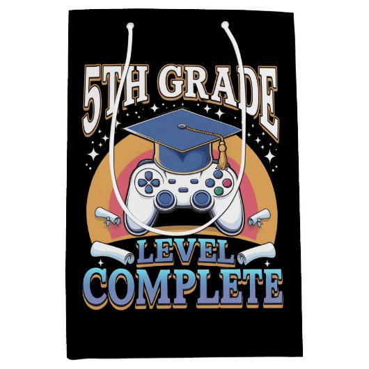 5e klas niveau complete Afstuderen gaming gamer Medium Cadeauzakje (Voorkant)